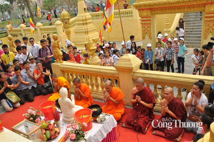 “Ấn tượng miền Tây” tháng 10 tại làng Văn hoá