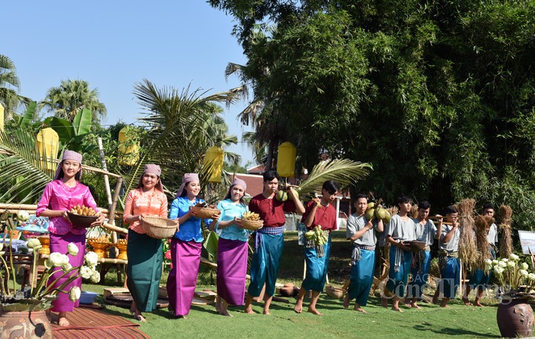 Lan toả văn hoá của đồng bào Khmer qua lễ hội Ok Om Bok Lan toả văn hoá của đồng bào Khmer qua lễ hội Ok Om Bok