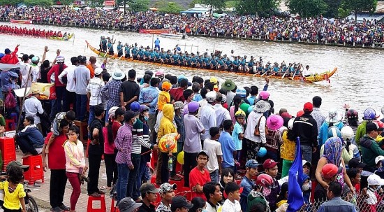 Nhiều hoạt động đặc sắc ngày hội Văn hóa Thể thao và Du lịch đồng bào dân tộc Khmer Nam bộ