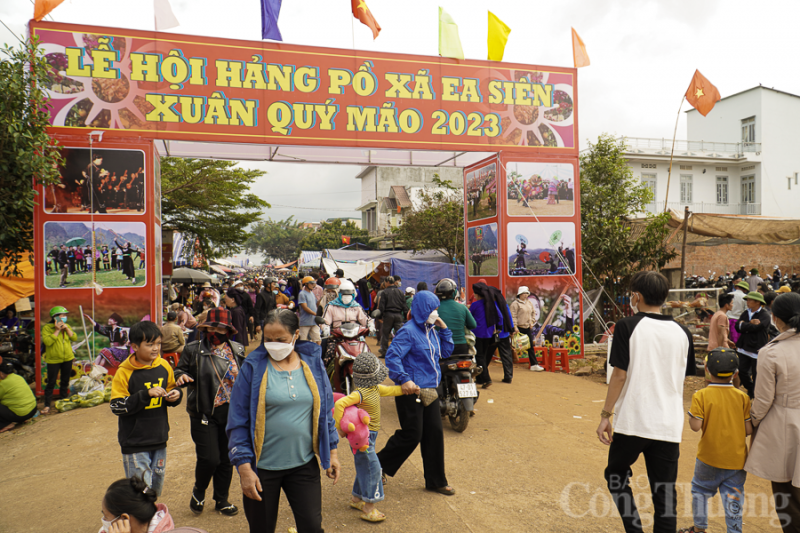 Rộn ràng Lễ hội Hảng Pồ của dân tộc Tày, Nùng trên vùng đất Tây Nguyên