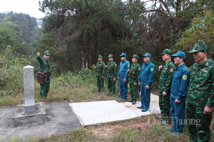Tự hào những thầy thuốc mang quân hàm xanh miền biên viễn Tự hào những thầy thuốc mang quân hàm xanh miền biên viễn