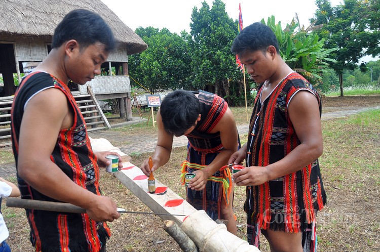 Cây nêu trong văn hóa của đồng bào Tây Nguyên