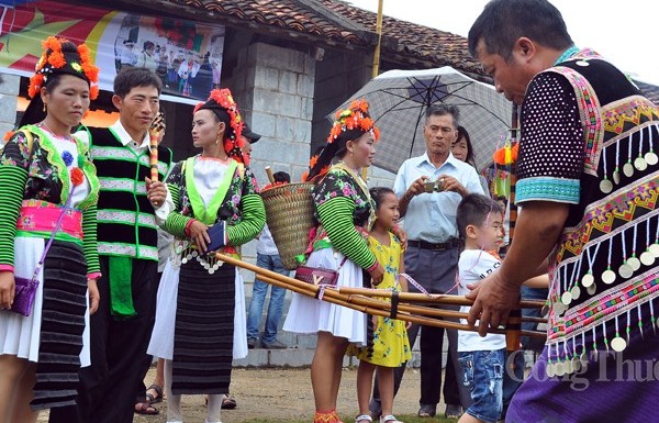 Múa khèn, nét văn hóa độc đáo tại chợ phiên vùng cao