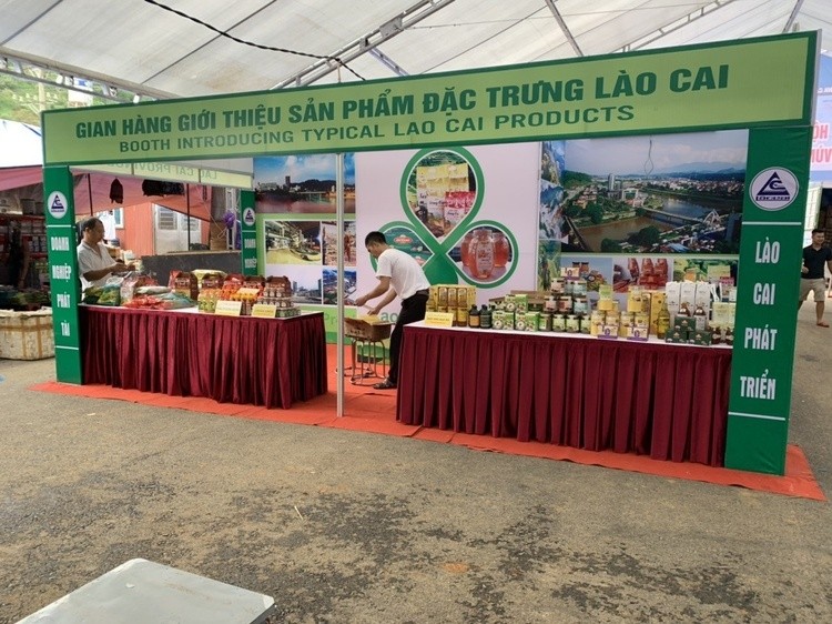 Hiệu quả từ các phiên chợ giới thiệu sản phẩm vùng đồng bào dân tộc thiểu số và miền núi