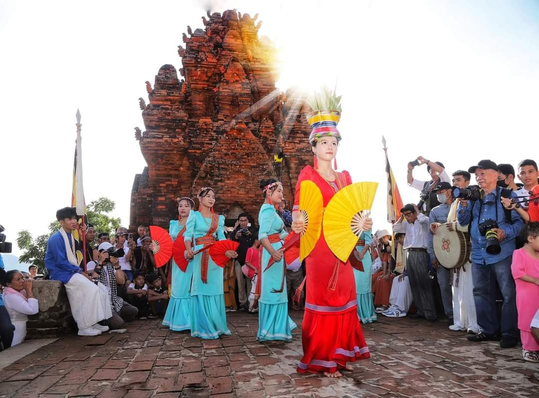 Ninh Thuận: Độc đáo lễ hội Katê của người Chăm