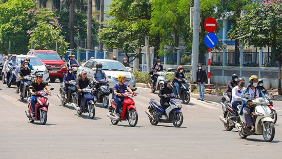 Thời tiết hôm nay 23/4: Nắng gắt tại nhiều khu vực