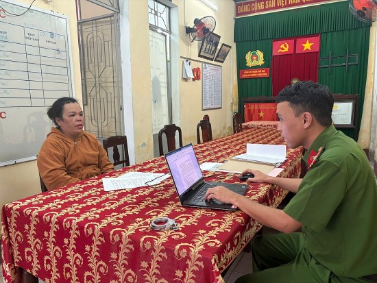 Thành phố Huế: Khởi tố đối tượng làm giả sổ đỏ để lừa đảo