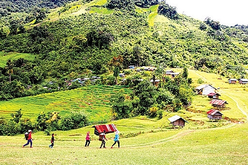 tiep tuc cham lo cho dong bao dan toc thieu so va mien nui