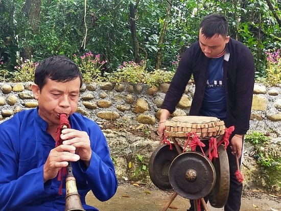 Độc đáo lễ cúng thần rừng của đồng bào dân tộc Giáy ở Lai Châu