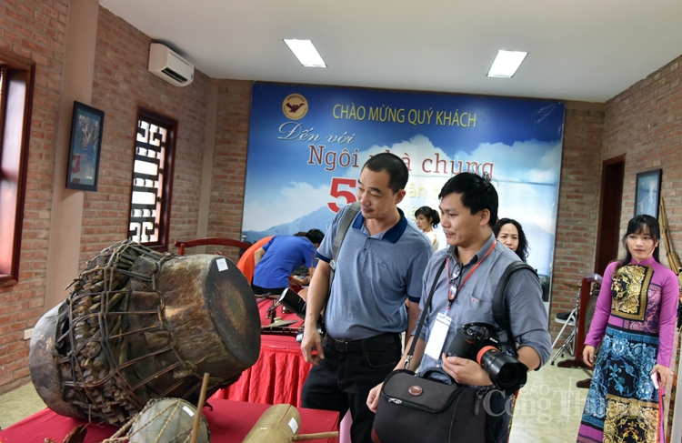 Triển lãm, trình diễn nhạc cụ các dân tộc Việt Nam