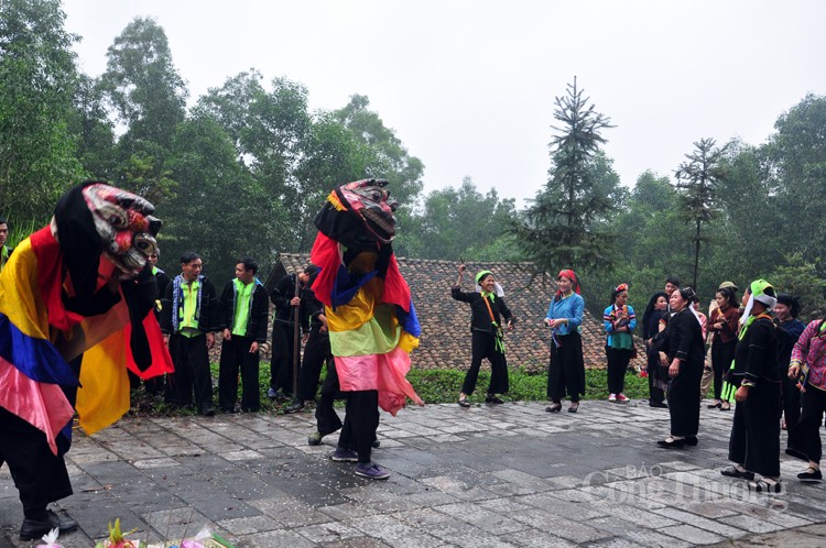 Lễ cầu mùa, nghi lễ quan trọng của người Nùng Lễ cầu mùa, nghi lễ quan trọng của người Nùng