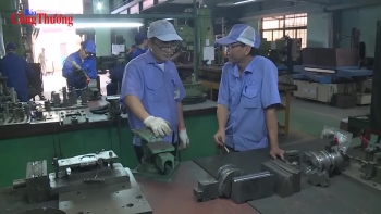 cong doan cong thuong huong ve co so lay doan vien la trung tam